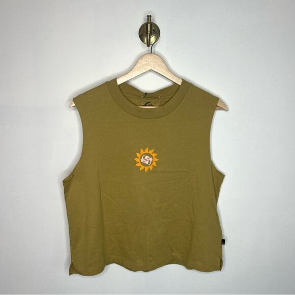 Quiksilver Beach Club Muscle Tank - Picture 1 of 4